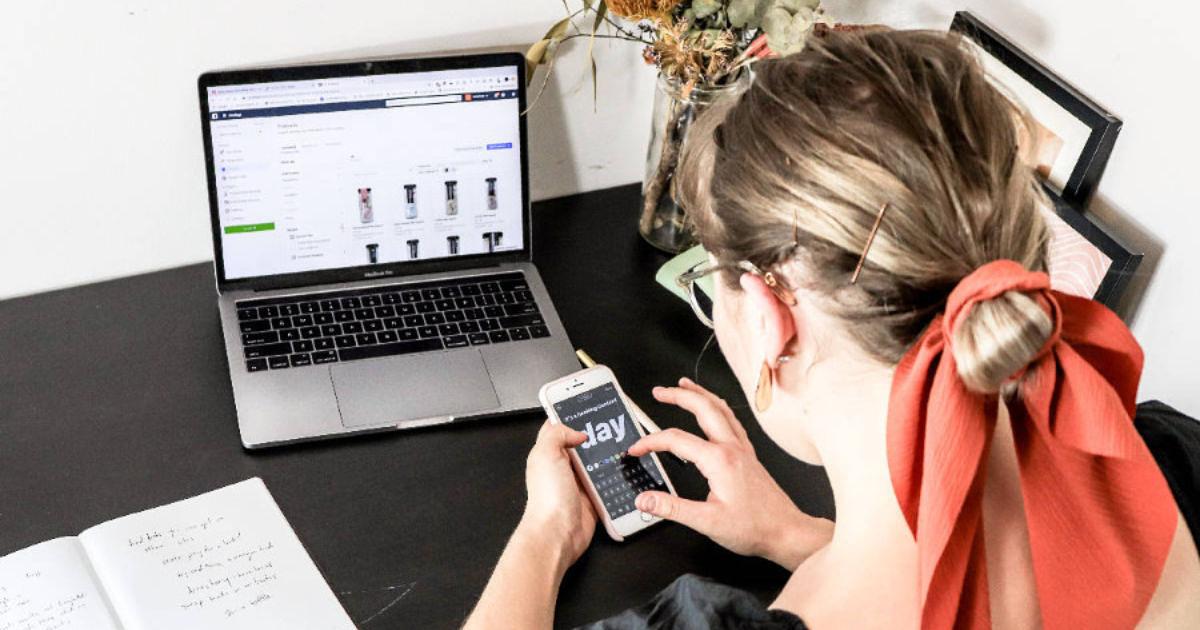 What Does a Social Media Manager Do?