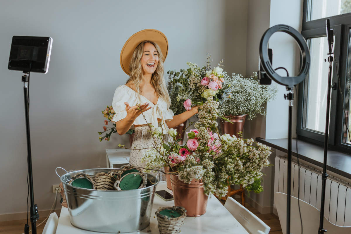 digital content creator florist live video on social media